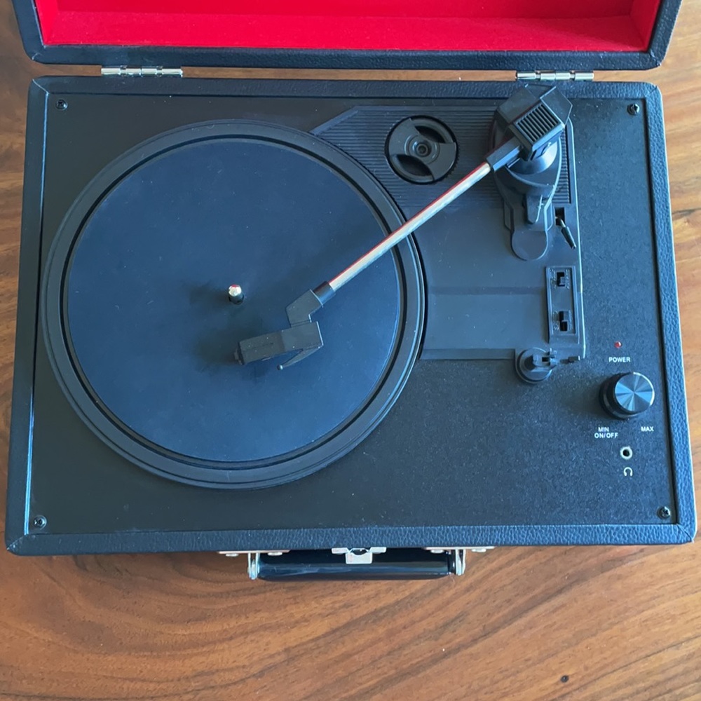 Crosley Record Player - image 3